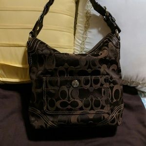 Medium sized Coach bag